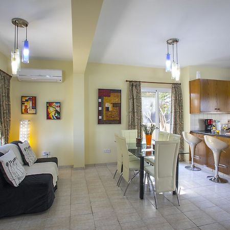 Ayia Napa Tropical Beach Villa מראה חיצוני תמונה