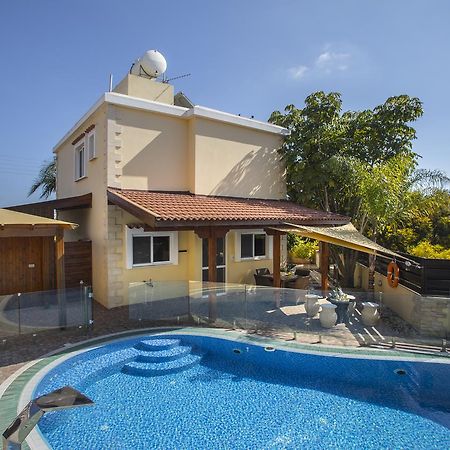 Ayia Napa Tropical Beach Villa מראה חיצוני תמונה