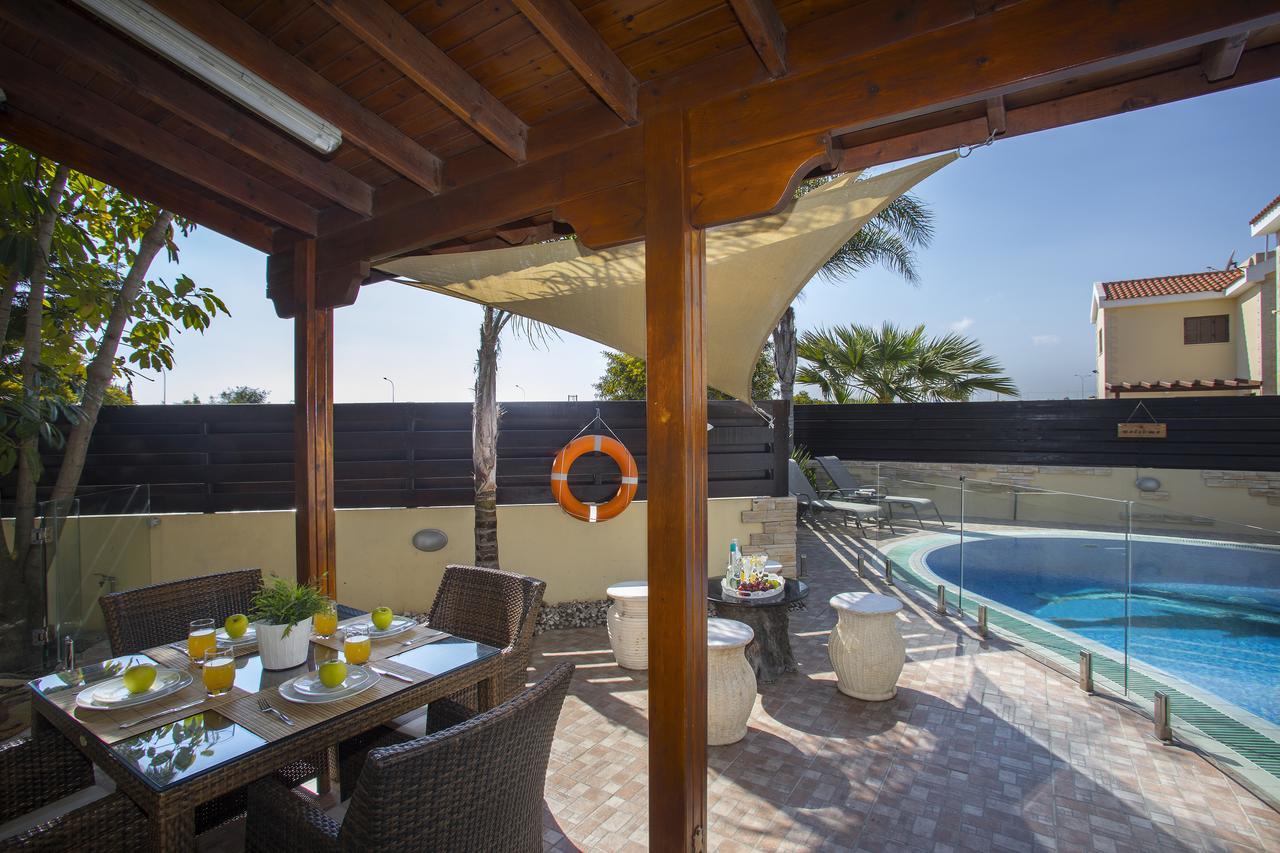 Ayia Napa Tropical Beach Villa מראה חיצוני תמונה