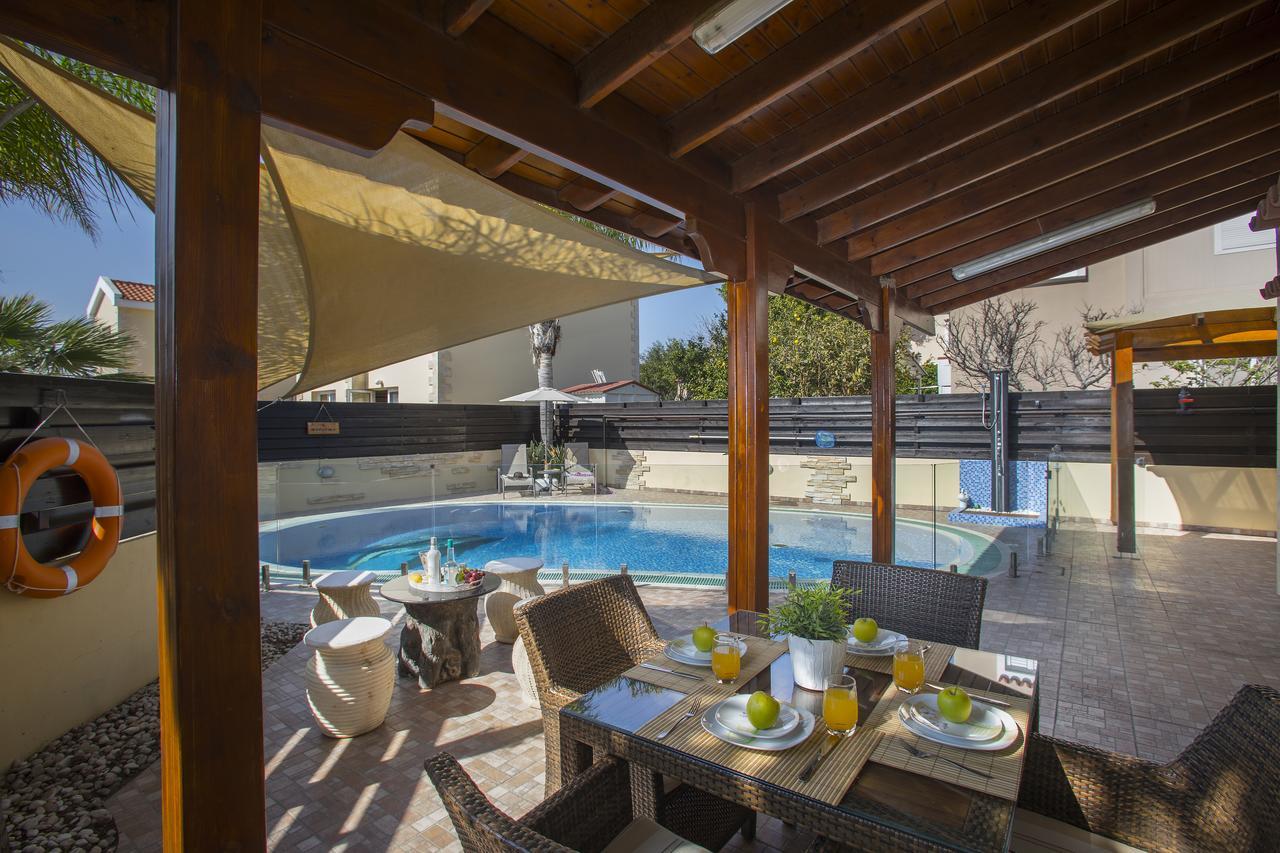 Ayia Napa Tropical Beach Villa מראה חיצוני תמונה