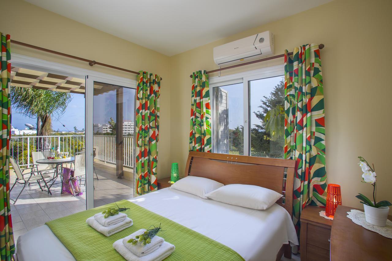 Ayia Napa Tropical Beach Villa מראה חיצוני תמונה