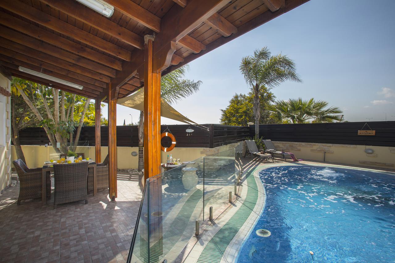 Ayia Napa Tropical Beach Villa מראה חיצוני תמונה