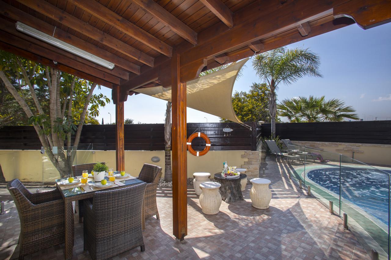 Ayia Napa Tropical Beach Villa מראה חיצוני תמונה