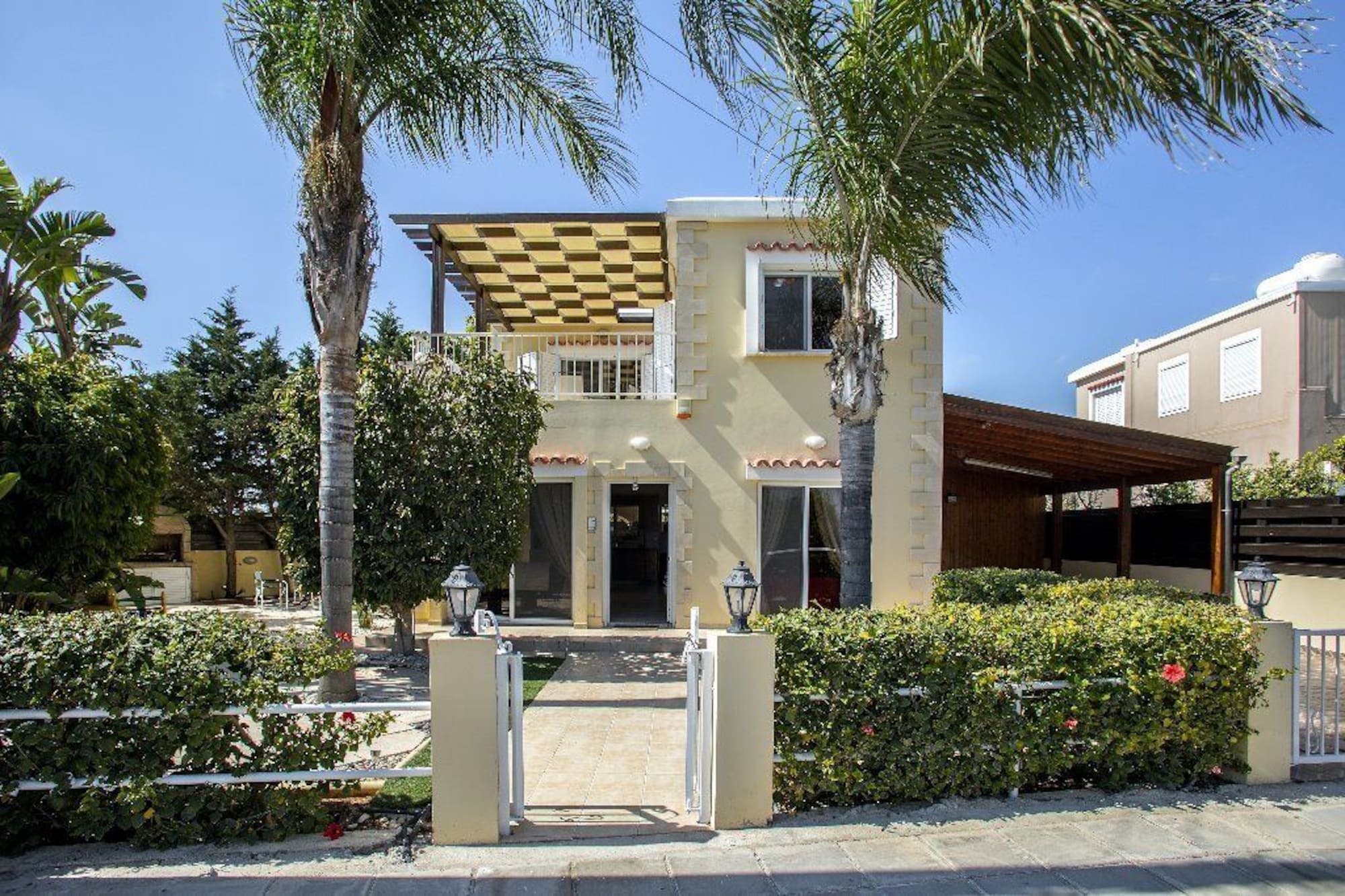 Ayia Napa Tropical Beach Villa מראה חיצוני תמונה