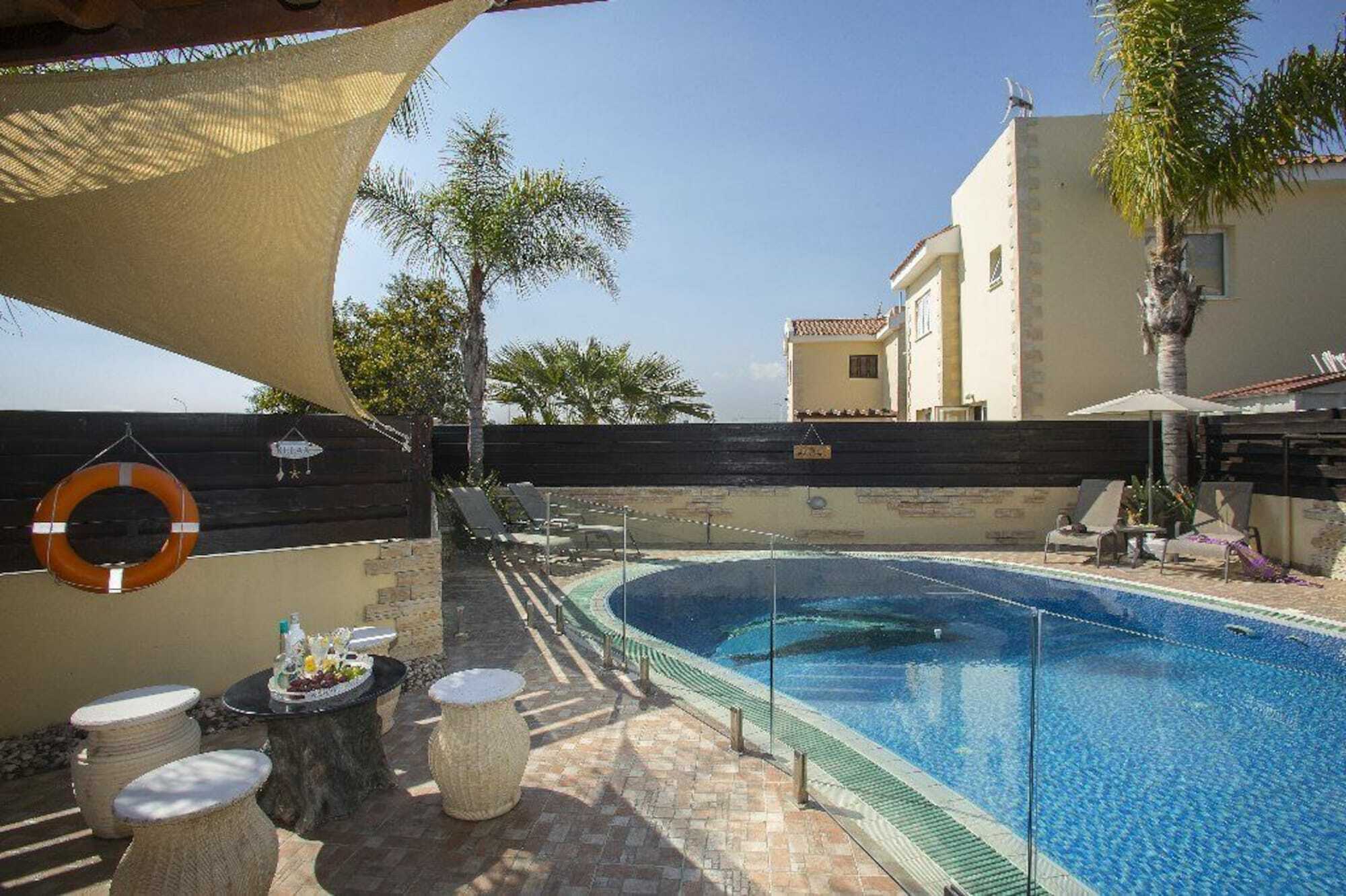 Ayia Napa Tropical Beach Villa מראה חיצוני תמונה